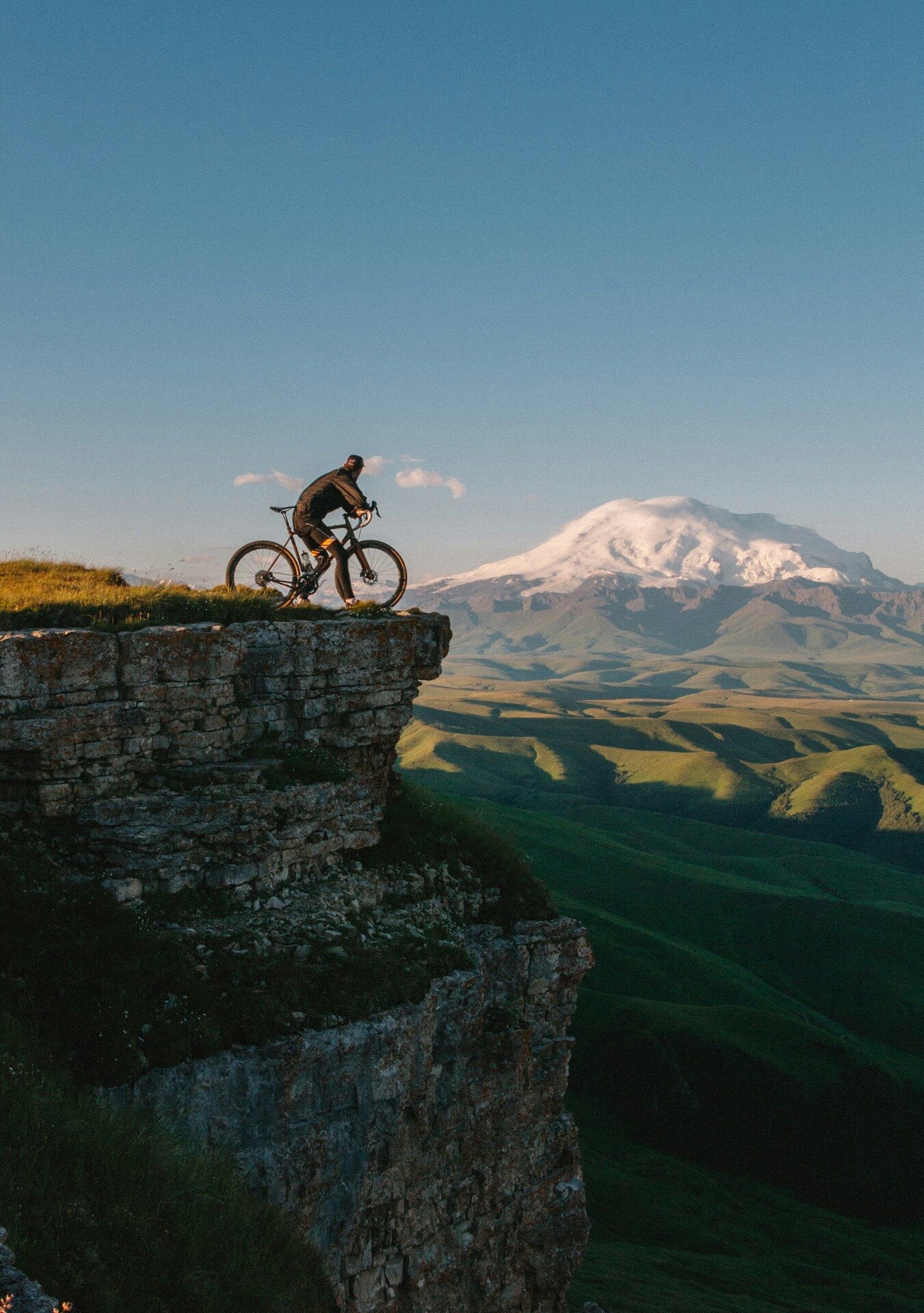 Bike Peak sur la route et les sentiers